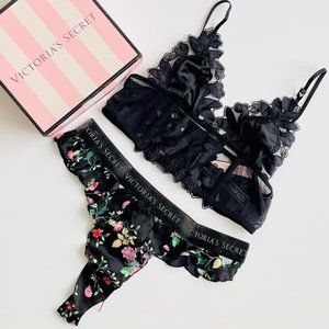 XS Victoria’s Secret black floral bra set
